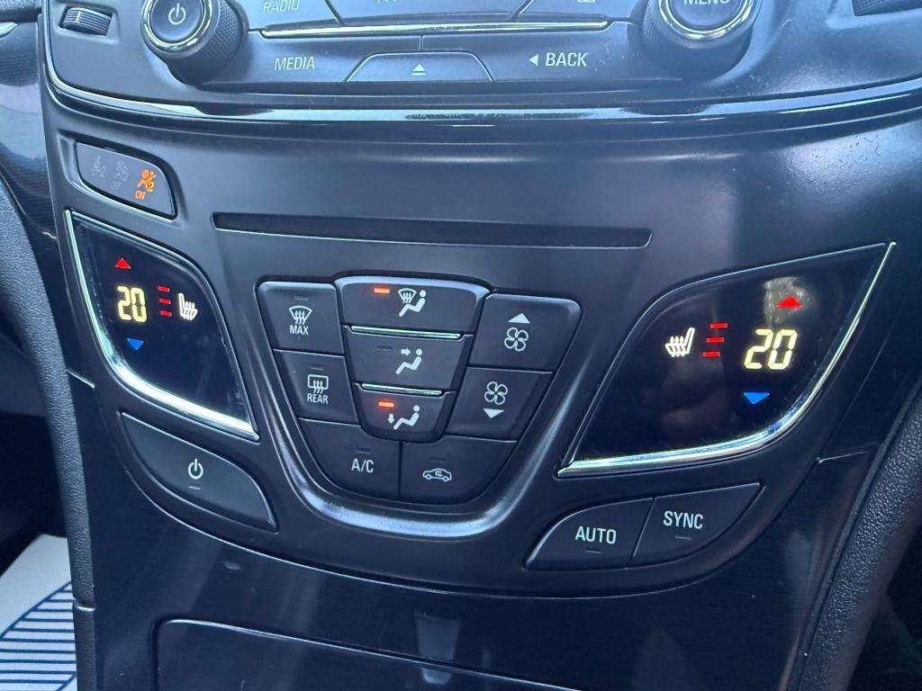 2015 VAUXHALL INSIGNIA 2015 VAUXHALL INSIGNIA