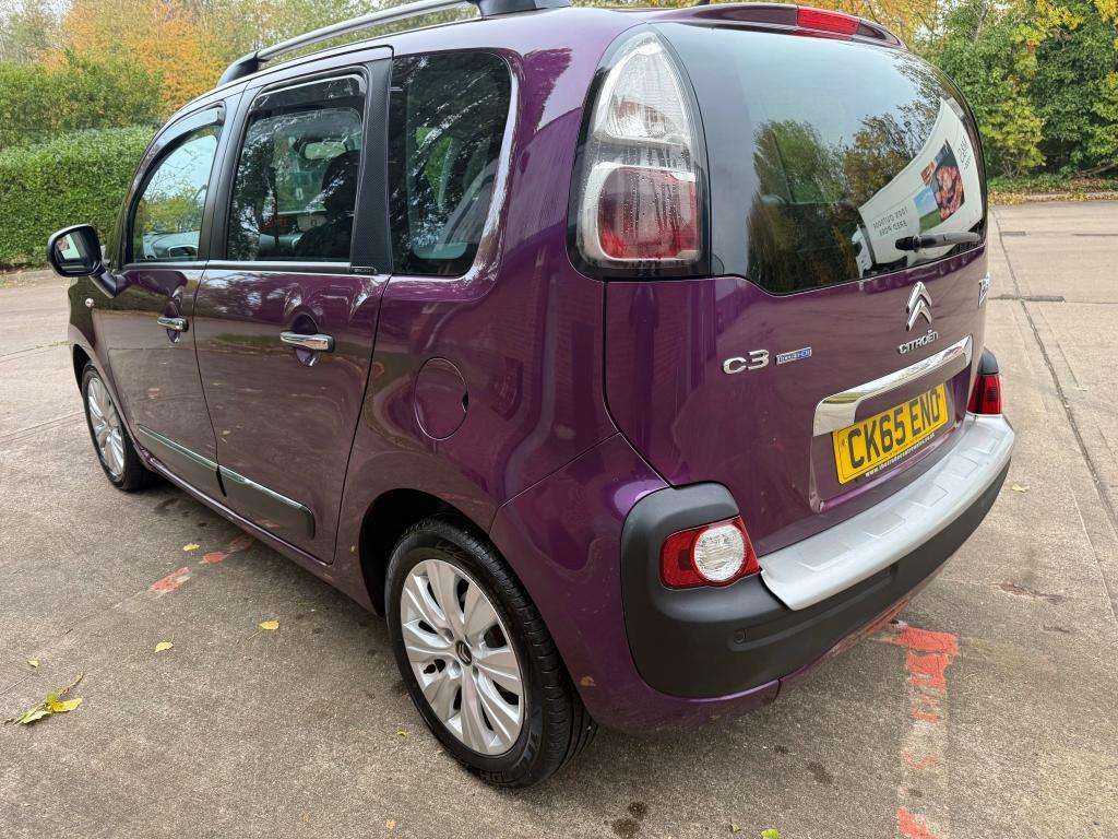 A 2015 CITROEN C3 PICASSO Exclusive Blue Hdi A 2015 CITROEN C3 PICASSO Exclusive Blue Hdi