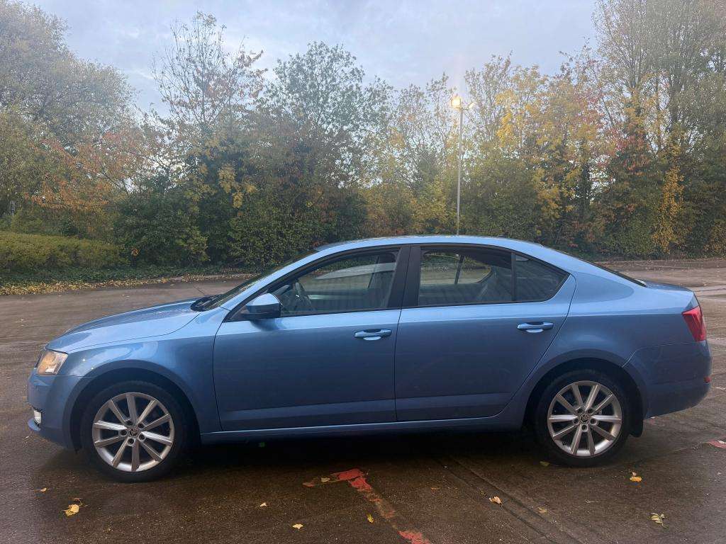 2013 SKODA OCTAVIA 2013 SKODA OCTAVIA
