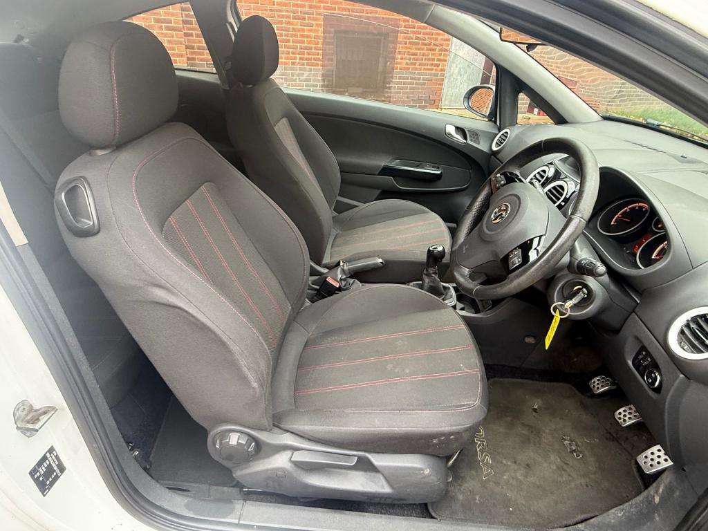 2011 VAUXHALL CORSA 2011 VAUXHALL CORSA