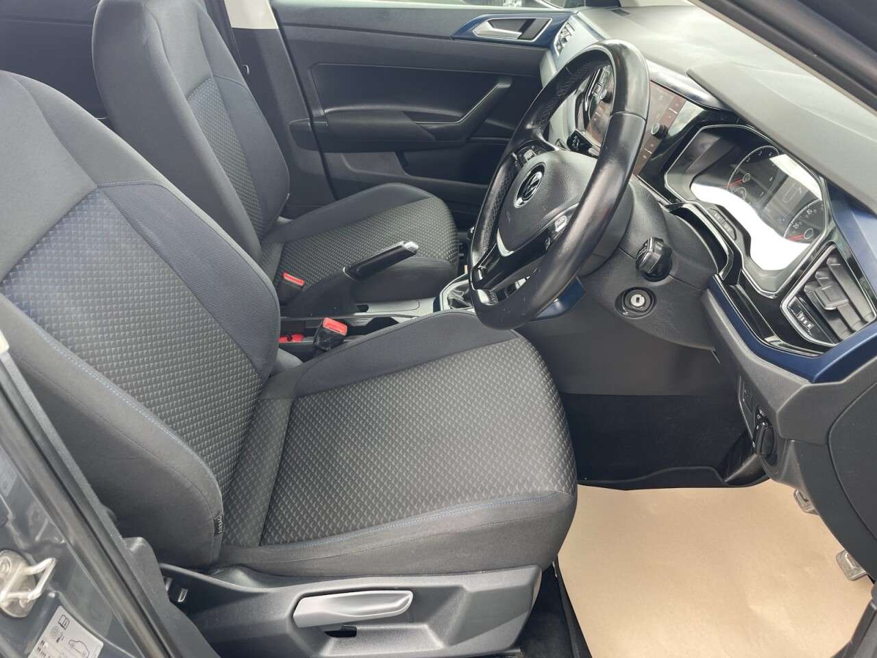 2021 VOLKSWAGEN POLO 2021 VOLKSWAGEN POLO