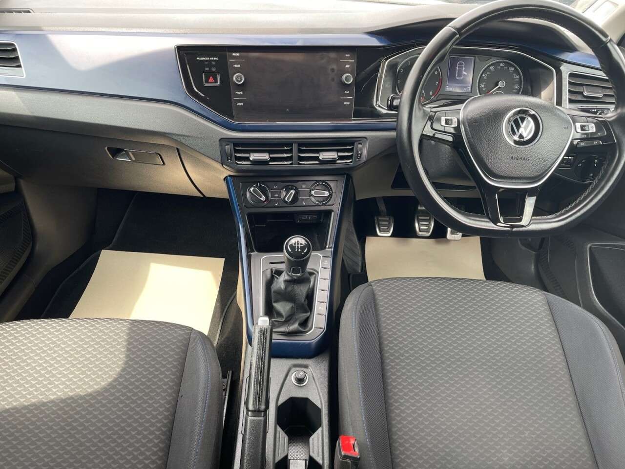 2021 VOLKSWAGEN POLO 2021 VOLKSWAGEN POLO