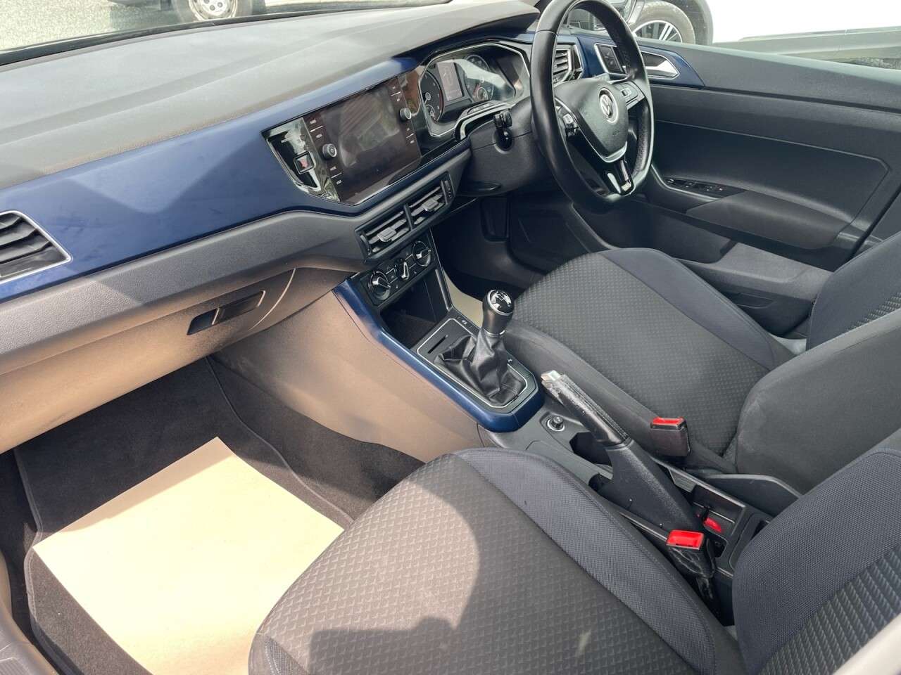 2021 VOLKSWAGEN POLO 2021 VOLKSWAGEN POLO