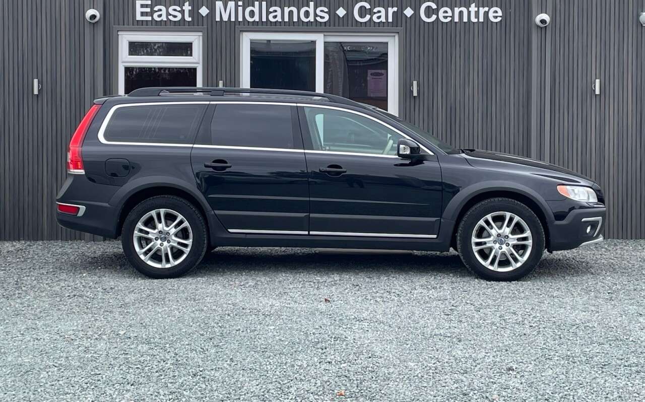 2013 VOLVO XC70 2013 VOLVO XC70