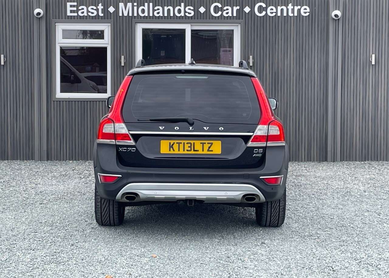 2013 VOLVO XC70 2013 VOLVO XC70