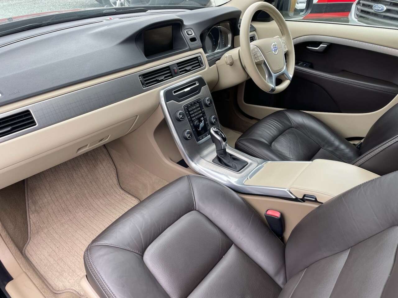 2013 VOLVO XC70 2013 VOLVO XC70