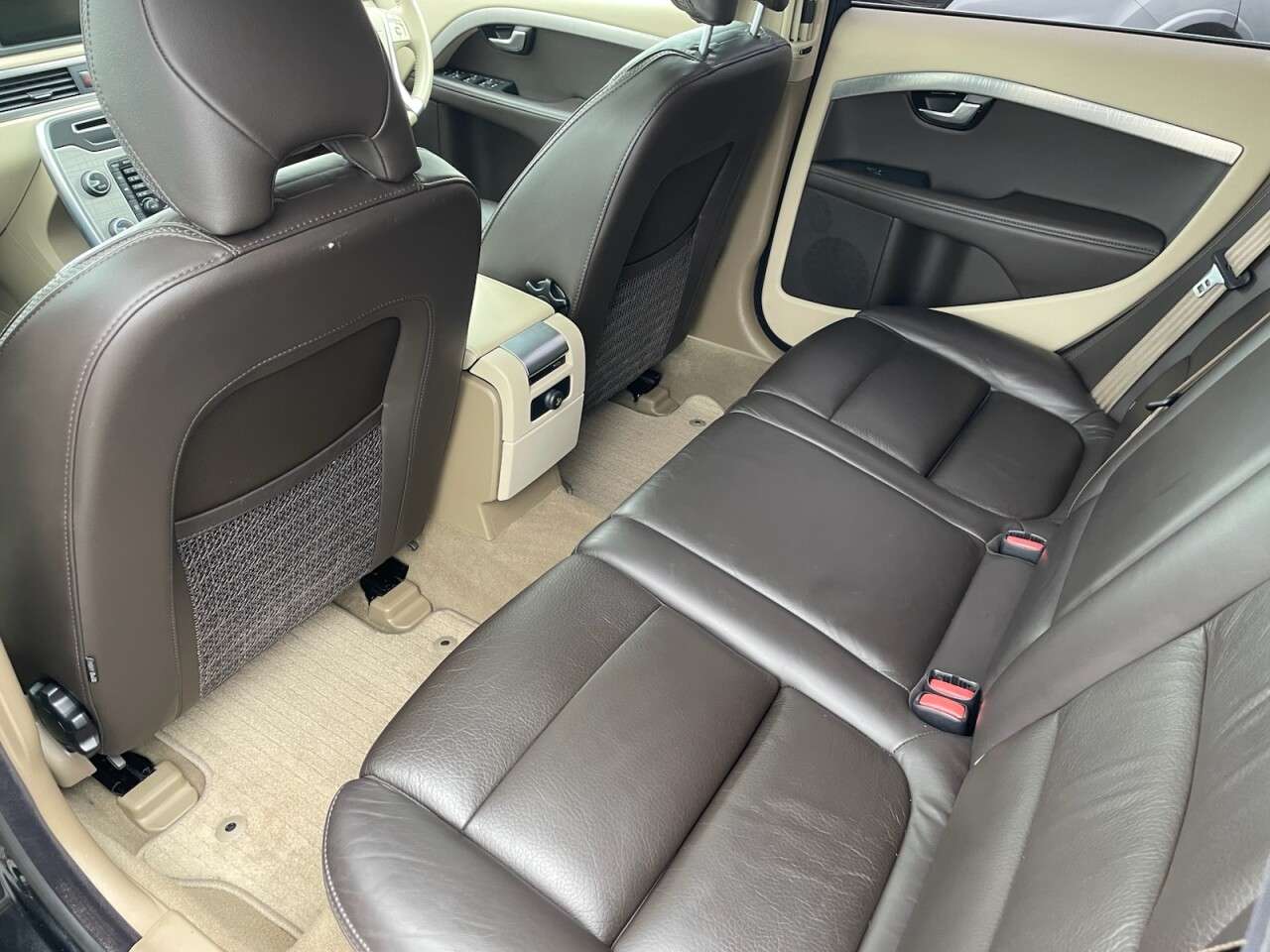 2013 VOLVO XC70 2013 VOLVO XC70