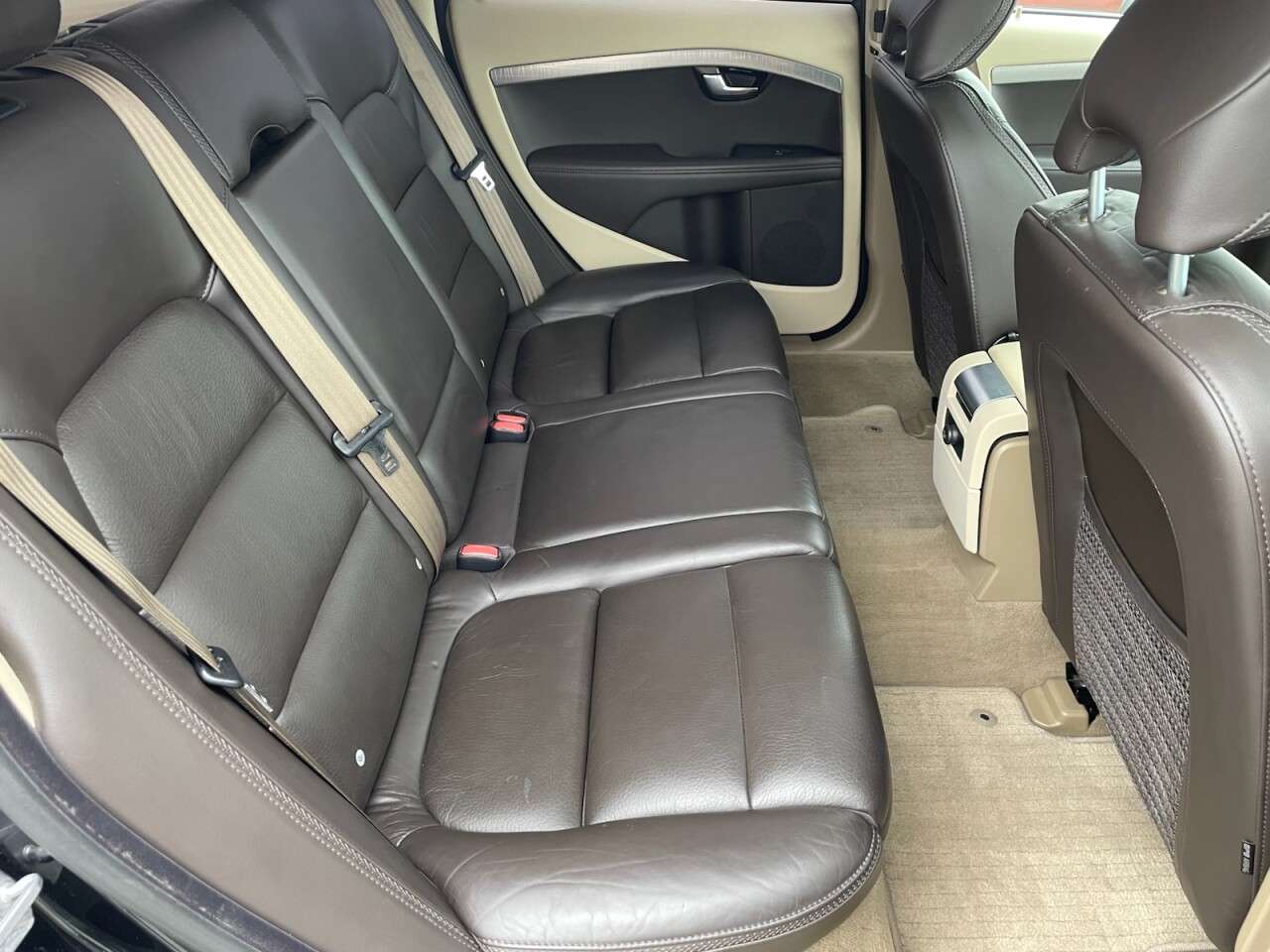 2013 VOLVO XC70 2013 VOLVO XC70