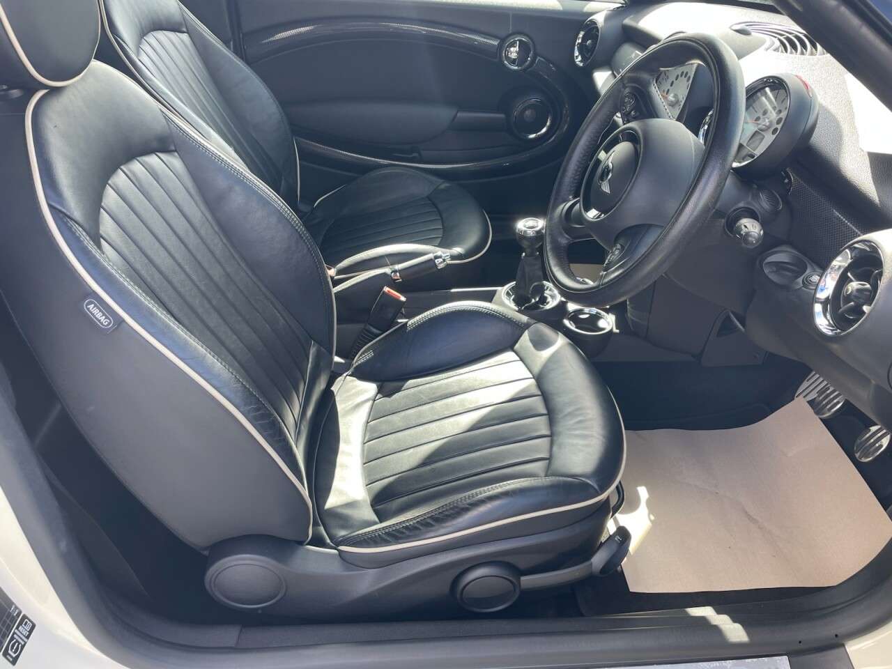 2014 MINI COUPE 2014 MINI COUPE