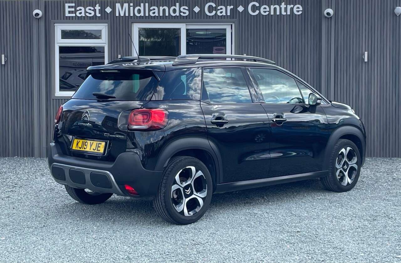 A 2019 CITROEN C3 AIRCROSS 1.5 BlueHDi Flair SUV 5dr Diesel Manual Euro 6 (100 ps) A 2019 CITROEN C3 AIRCROSS 1.5 BlueHDi Flair SUV 5dr Diesel Manual Euro 6 (100 ps)