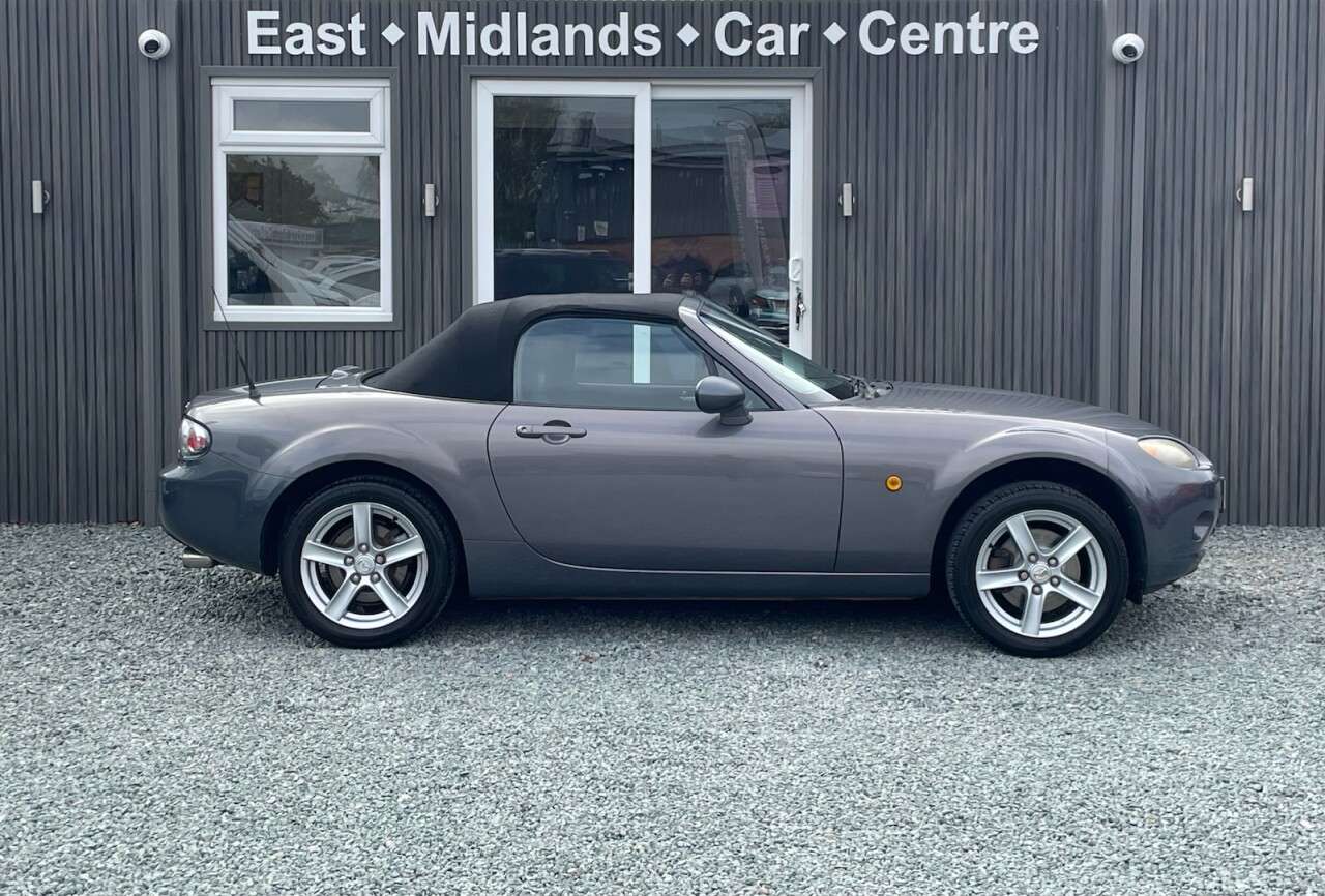 2006 MAZDA MX-5 2006 MAZDA MX-5