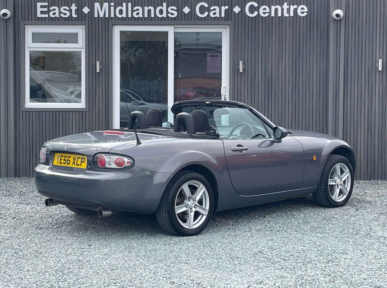 2006 MAZDA MX-5 2006 MAZDA MX-5