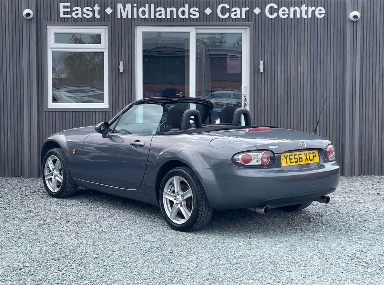 2006 MAZDA MX-5 2006 MAZDA MX-5