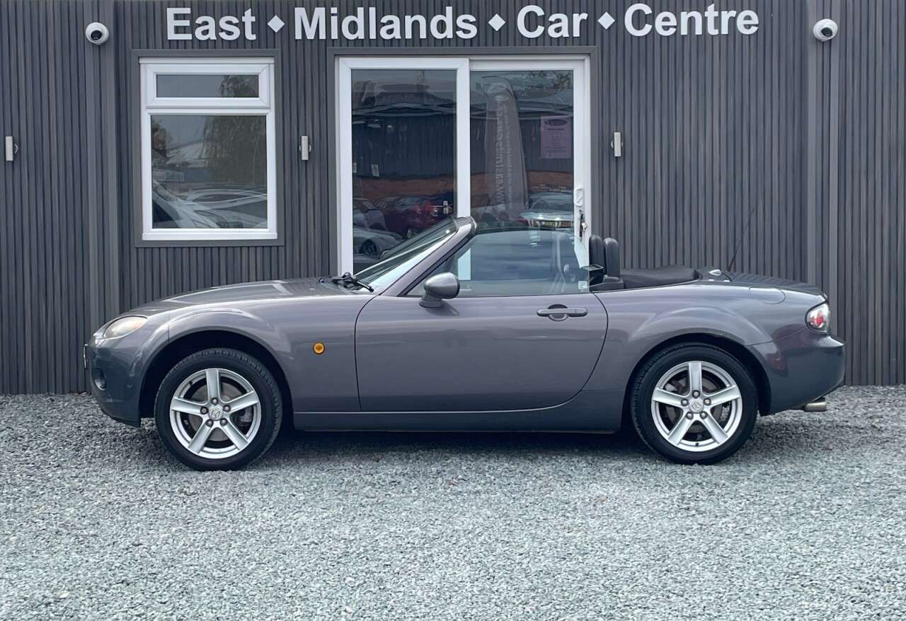2006 MAZDA MX-5 2006 MAZDA MX-5
