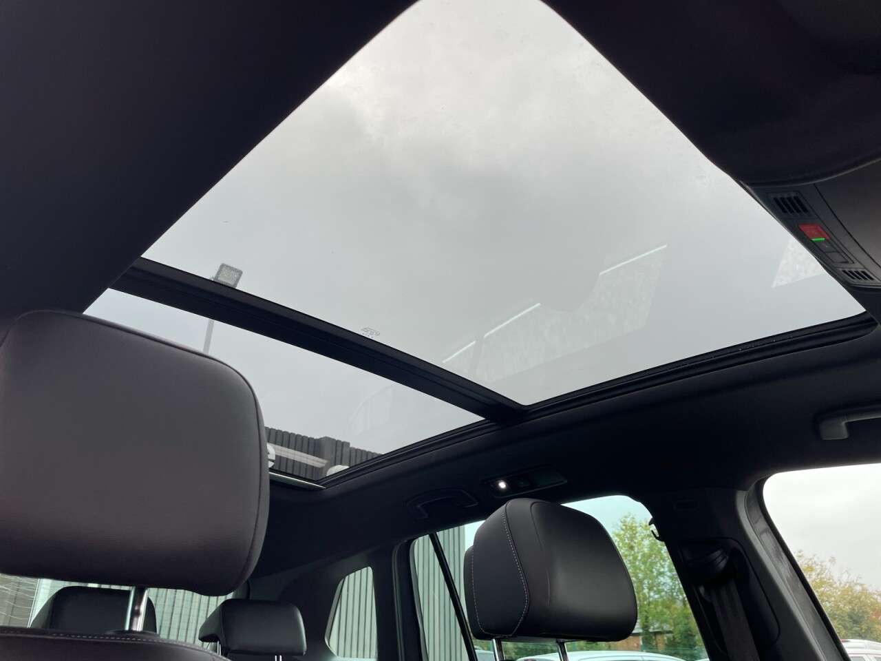 2019 VOLKSWAGEN TIGUAN 2019 VOLKSWAGEN TIGUAN