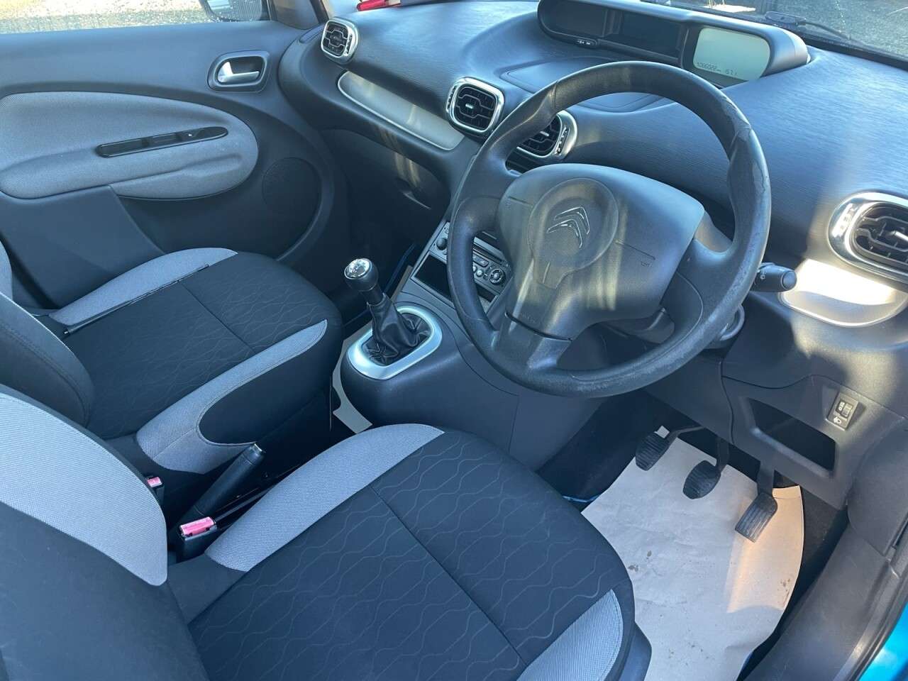 2013 CITROEN C3 PICASSO 2013 CITROEN C3 PICASSO