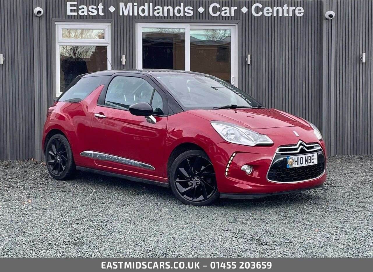 A 2015 CITROEN DS3 1.6 e-HDi DStyle Plus Hatchback 3dr Diesel Manual Euro 5 (s/s) (90 ps) A 2015 CITROEN DS3 1.6 e-HDi DStyle Plus Hatchback 3dr Diesel Manual Euro 5 (s/s) (90 ps)