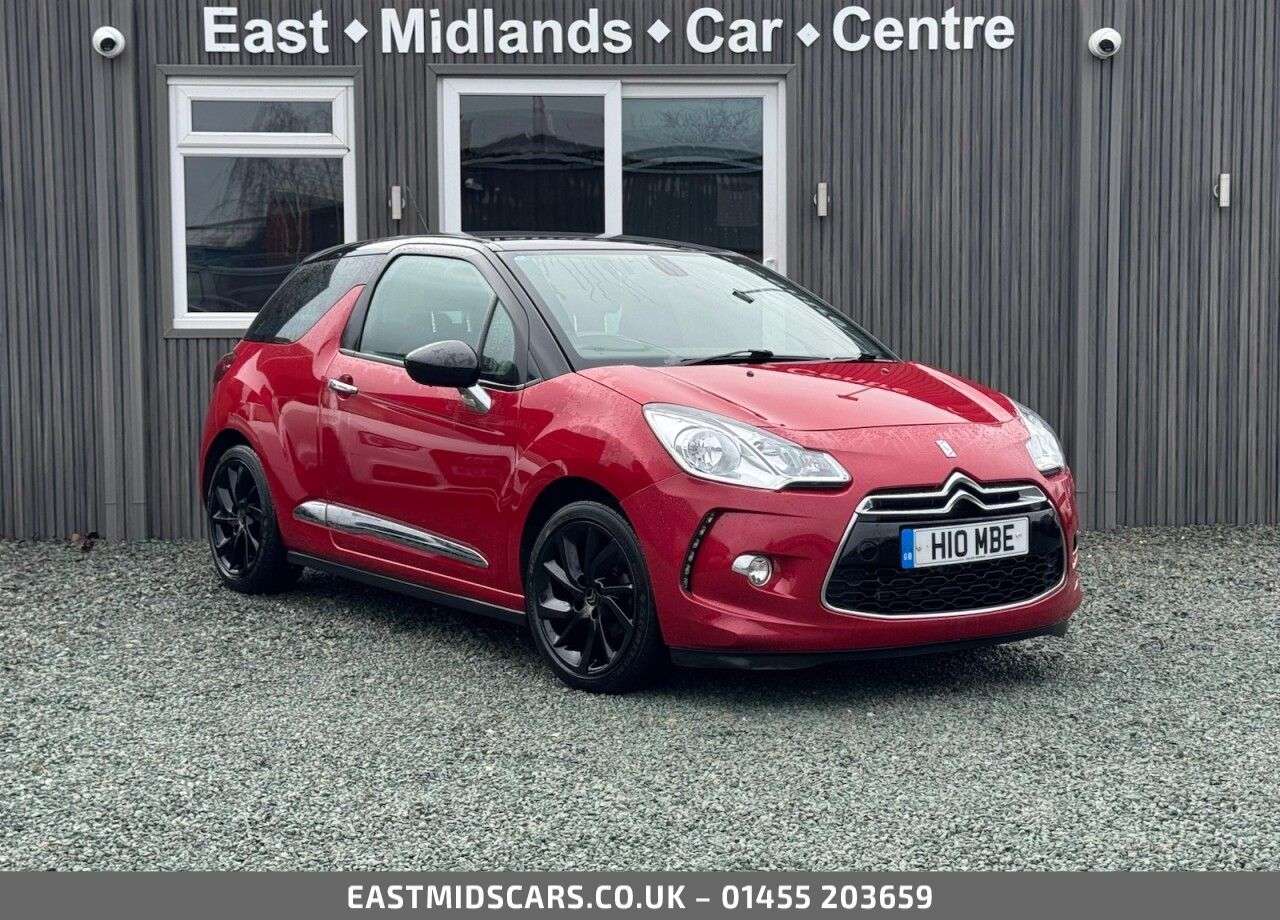 A 2015 CITROEN DS3 1.6 e-HDi DStyle Plus Hatchback 3dr Diesel Manual Euro 5 (s/s) (90 ps) A 2015 CITROEN DS3 1.6 e-HDi DStyle Plus Hatchback 3dr Diesel Manual Euro 5 (s/s) (90 ps)