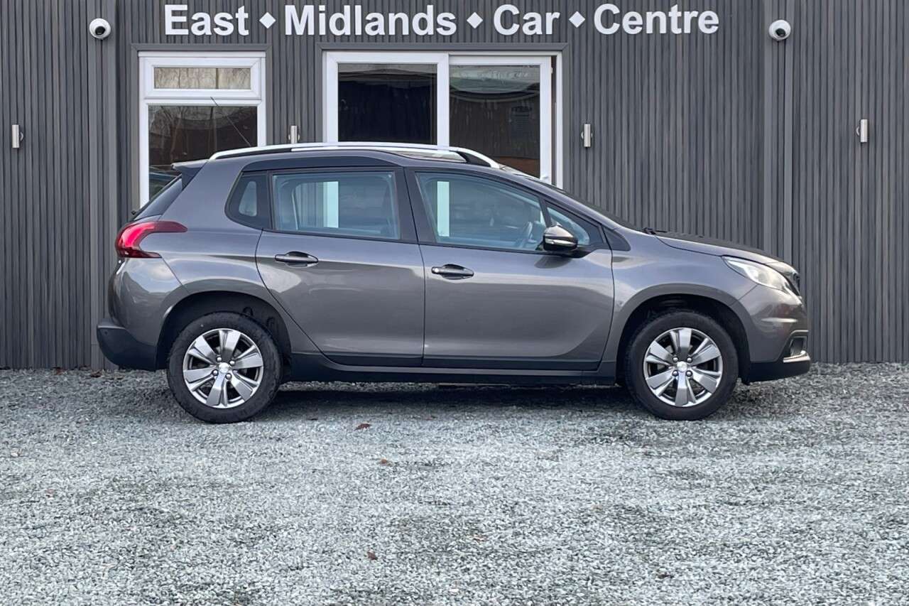 2017 PEUGEOT 2008 2017 PEUGEOT 2008