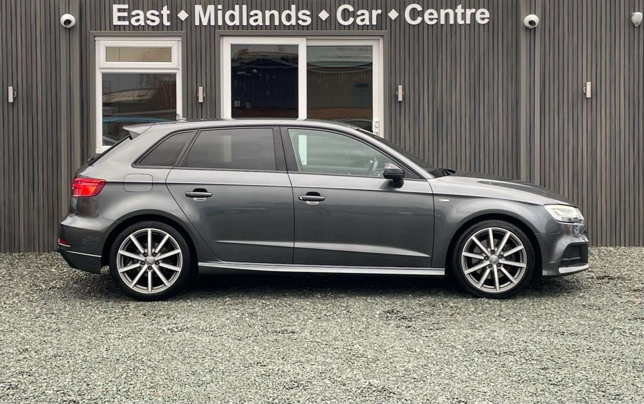 A 2018 AUDI A3 2.0 TDI Black Edition Sportback 5dr Diesel S Tronic quattro Euro 6 (s/s) (1 A 2018 AUDI A3 2.0 TDI Black Edition Sportback 5dr Diesel S Tronic quattro Euro 6 (s/s) (1