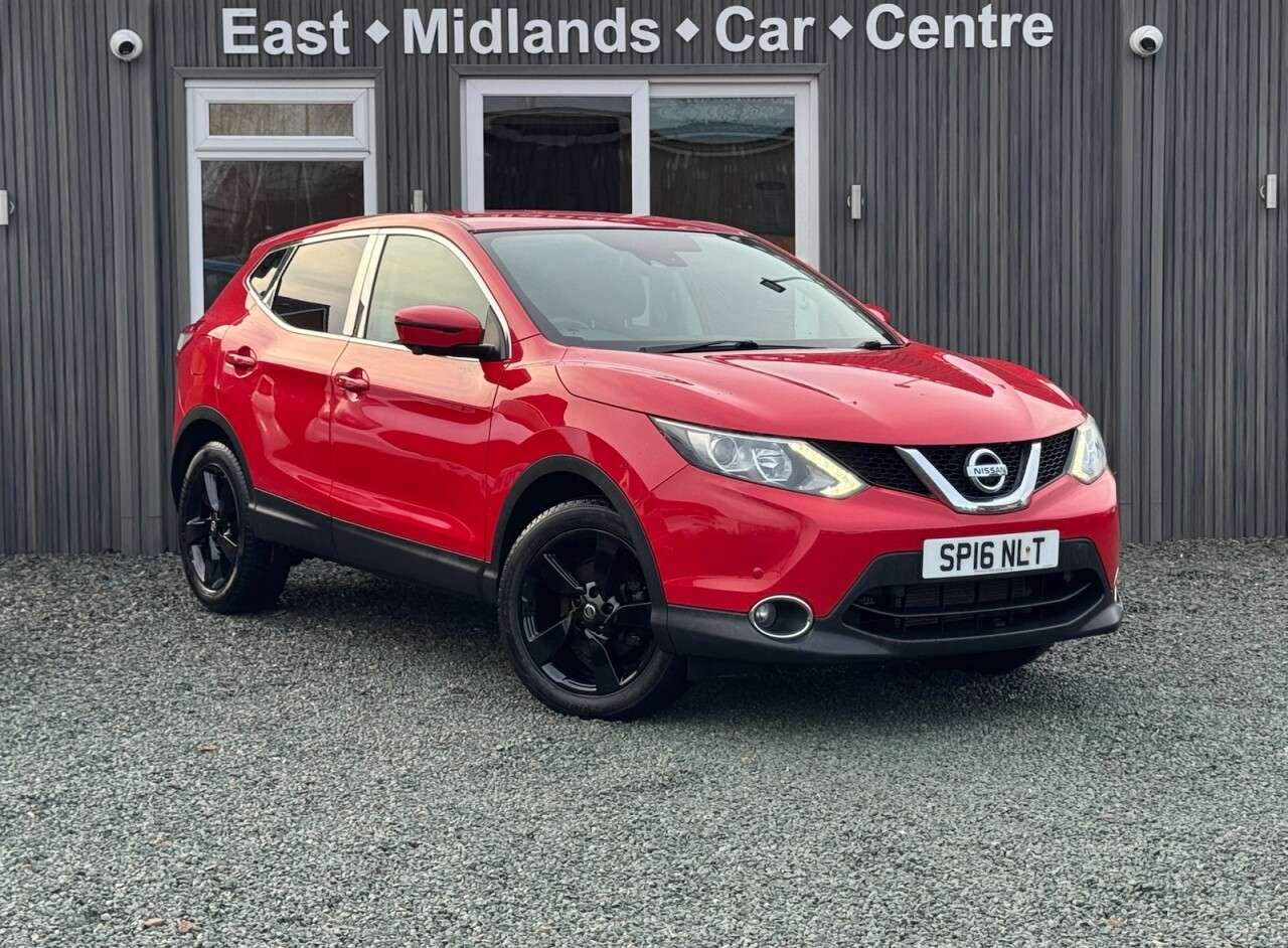 A 2016 NISSAN QASHQAI 1.2 DIG-T N-Connecta SUV 5dr Petrol Manual 2WD Euro 6 (s/s) (115 ps) A 2016 NISSAN QASHQAI 1.2 DIG-T N-Connecta SUV 5dr Petrol Manual 2WD Euro 6 (s/s) (115 ps)