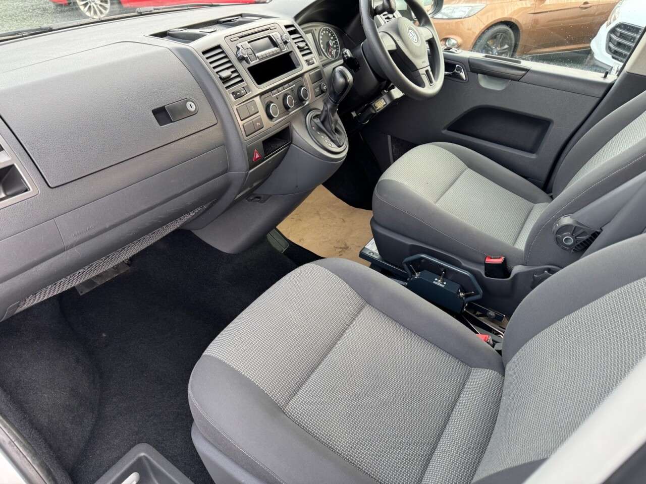 2015 VOLKSWAGEN TRANSPORTER 2015 VOLKSWAGEN TRANSPORTER