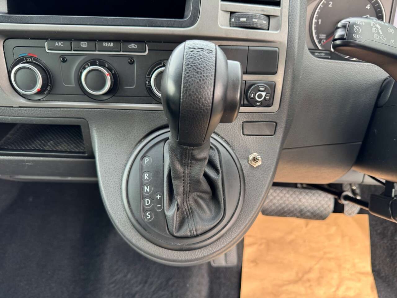 2015 VOLKSWAGEN TRANSPORTER 2015 VOLKSWAGEN TRANSPORTER