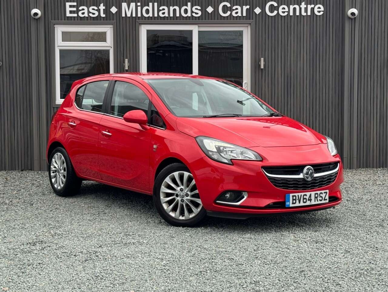 A 2015 VAUXHALL CORSA 1.4i ecoFLEX SE Hatchback 5dr Petrol Manual Euro 6 (90 ps) A 2015 VAUXHALL CORSA 1.4i ecoFLEX SE Hatchback 5dr Petrol Manual Euro 6 (90 ps)
