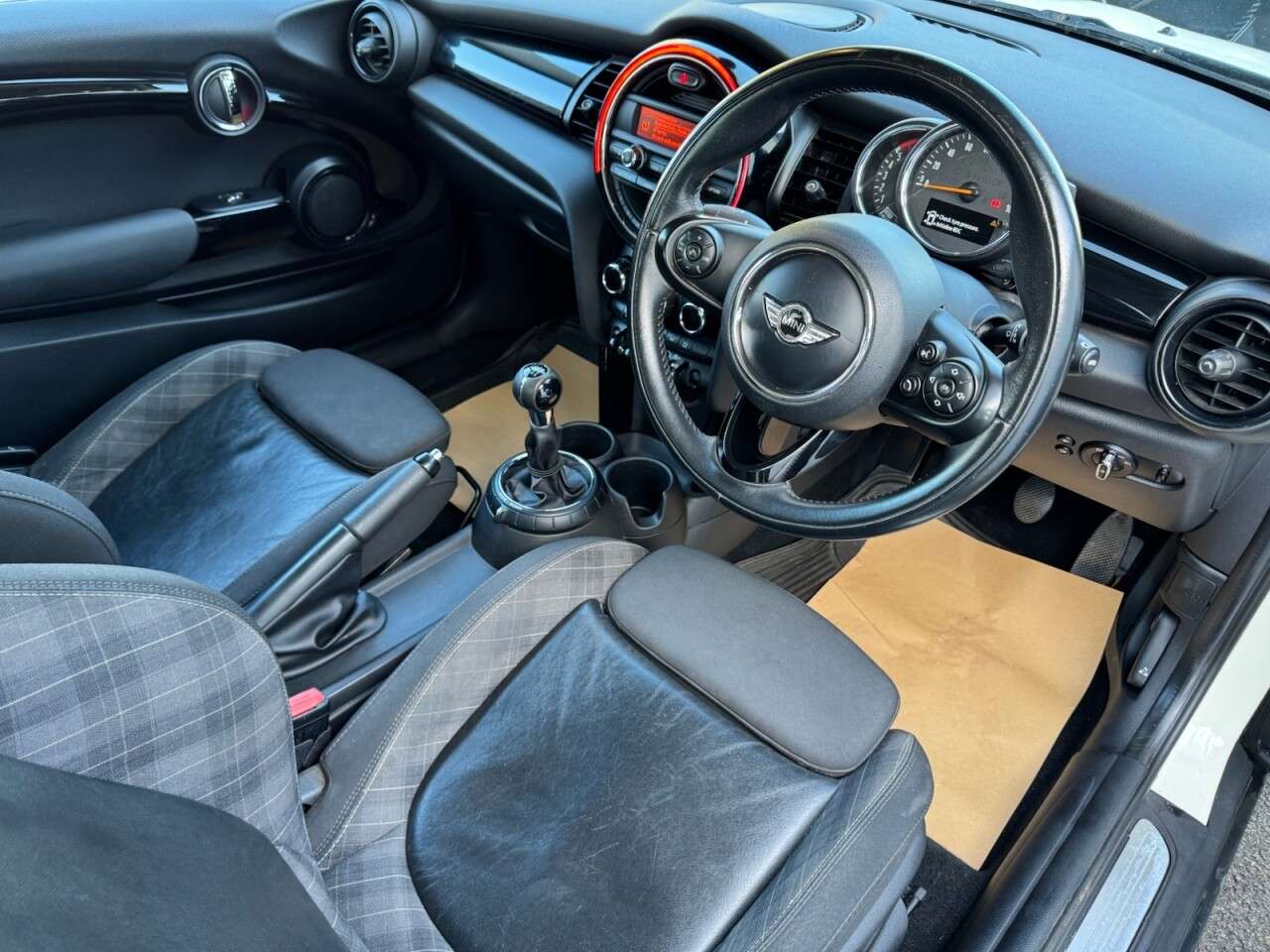 2016 MINI HATCH 2016 MINI HATCH