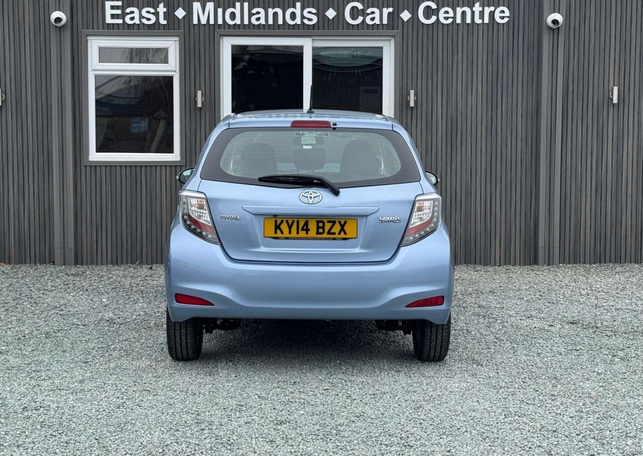 2014 TOYOTA YARIS 2014 TOYOTA YARIS