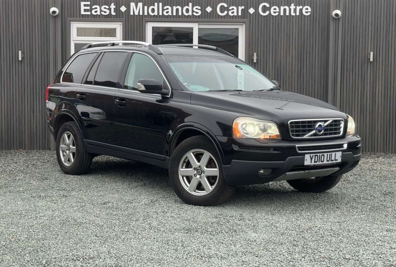 A 2010 VOLVO XC90 2.4 D5 Active SUV 5dr Diesel Geartronic AWD (224 g/km, 182 bhp) A 2010 VOLVO XC90 2.4 D5 Active SUV 5dr Diesel Geartronic AWD (224 g/km, 182 bhp)