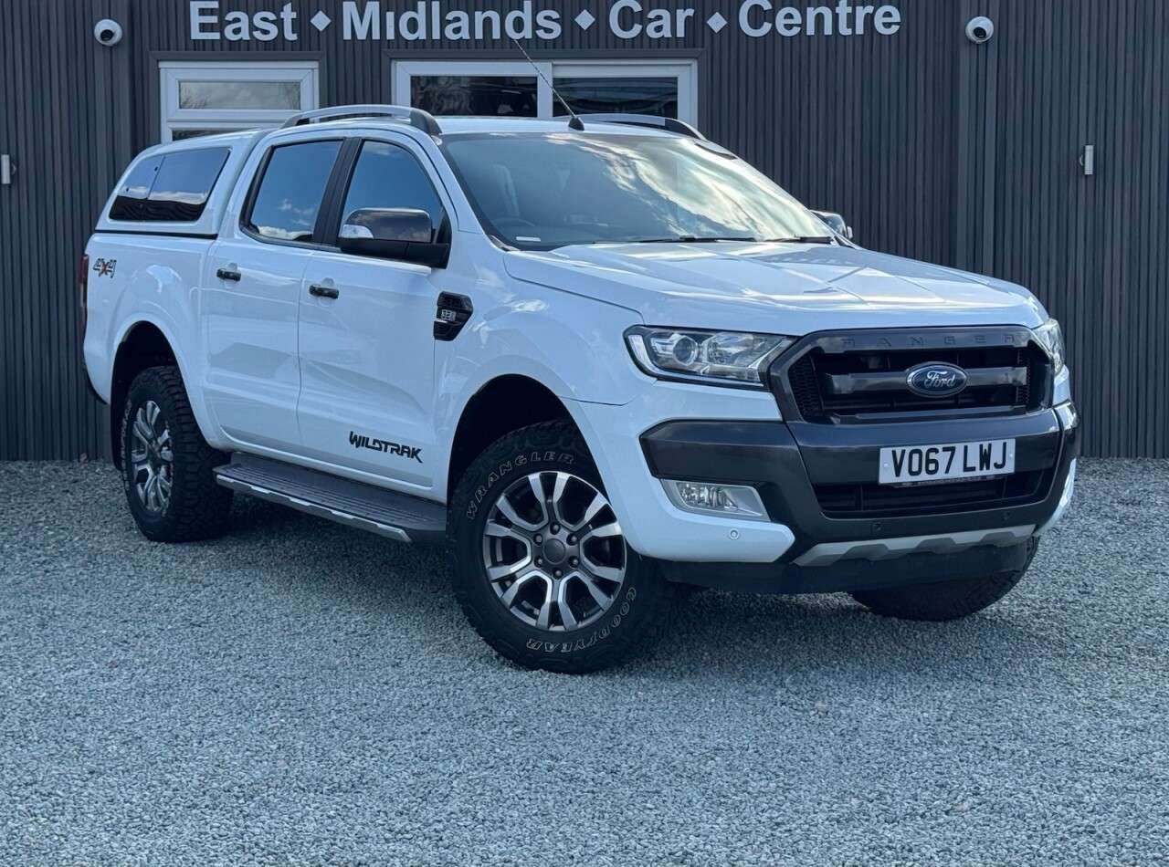 A 2017 FORD RANGER 3.2 TDCi Wildtrak Pickup Double Cab 4dr Diesel Auto 4WD Euro 5 (200 ps) A 2017 FORD RANGER 3.2 TDCi Wildtrak Pickup Double Cab 4dr Diesel Auto 4WD Euro 5 (200 ps)