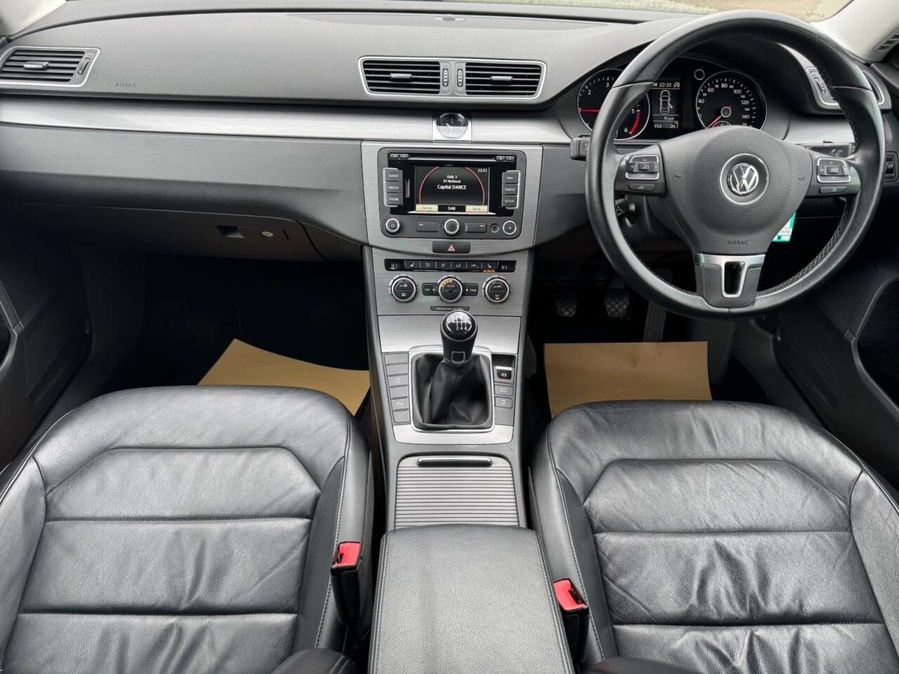 2014 VOLKSWAGEN PASSAT 2014 VOLKSWAGEN PASSAT