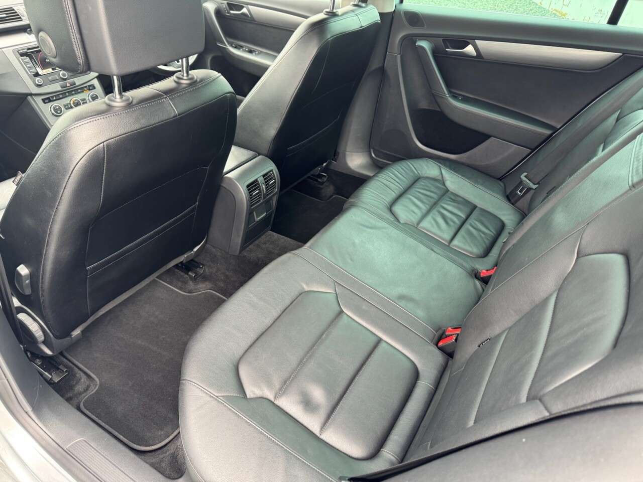 2014 VOLKSWAGEN PASSAT 2014 VOLKSWAGEN PASSAT