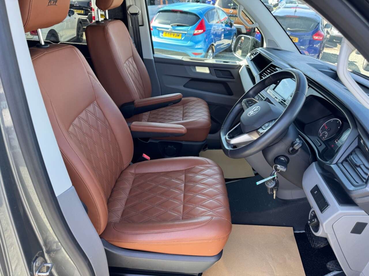 2024 VOLKSWAGEN TRANSPORTER 2024 VOLKSWAGEN TRANSPORTER