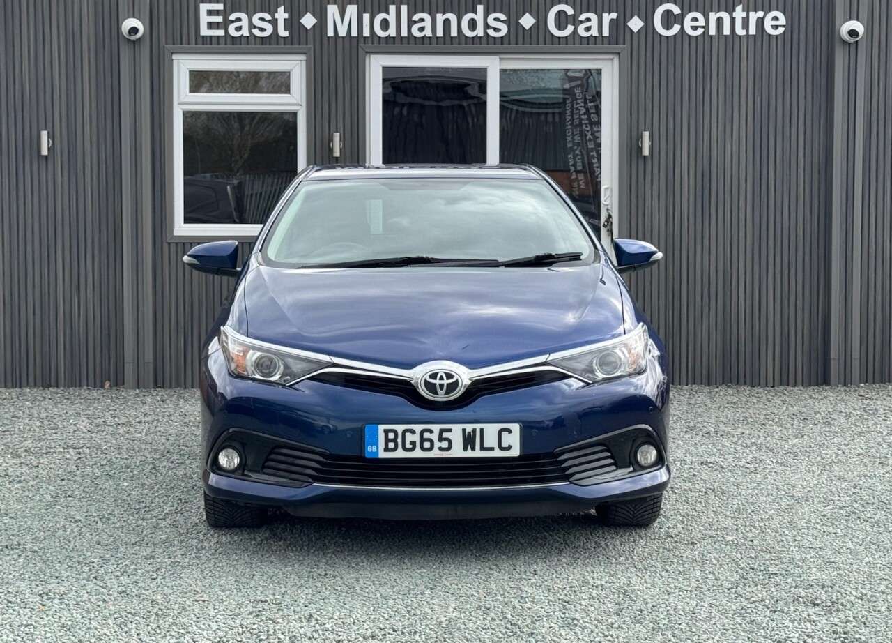 2015 TOYOTA AURIS 2015 TOYOTA AURIS