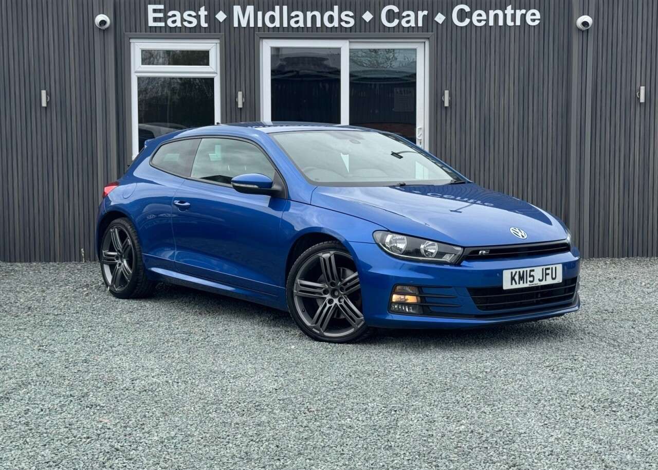 A 2015 VOLKSWAGEN SCIROCCO 2.0 TDI BlueMotion Tech R-Line Hatchback 3dr Diesel Manual Euro 6 (s/s) (18 A 2015 VOLKSWAGEN SCIROCCO 2.0 TDI BlueMotion Tech R-Line Hatchback 3dr Diesel Manual Euro 6 (s/s) (18