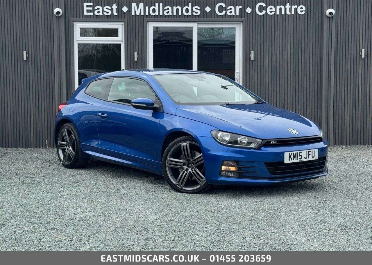 A 2015 VOLKSWAGEN SCIROCCO 2.0 TDI BlueMotion Tech R-Line Hatchback 3dr Diesel Manual Euro 6 (s/s) (18 A 2015 VOLKSWAGEN SCIROCCO 2.0 TDI BlueMotion Tech R-Line Hatchback 3dr Diesel Manual Euro 6 (s/s) (18