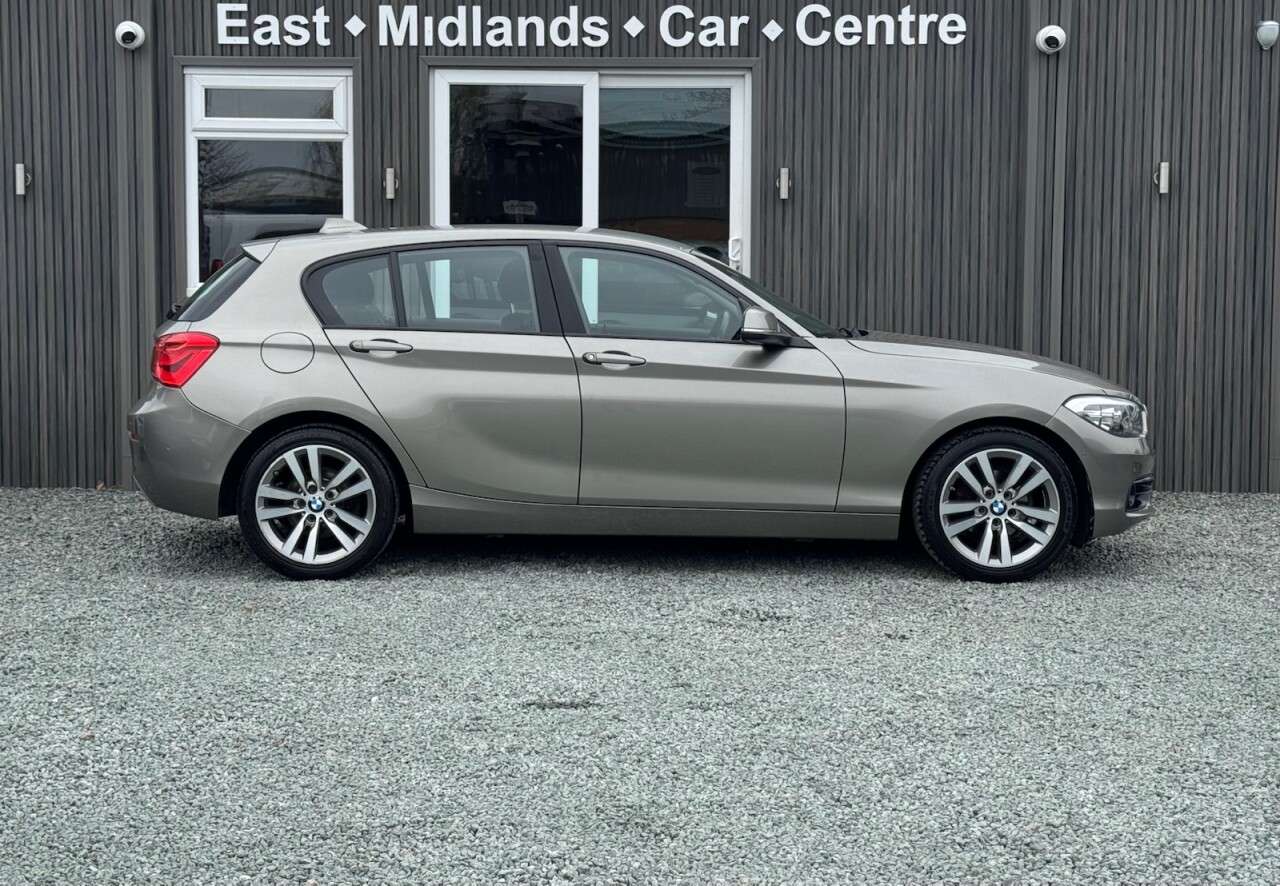A 2017 BMW 1 SERIES 2.0 118d Sport Hatchback 5dr Diesel Auto Euro 6 (s/s) (150 ps) A 2017 BMW 1 SERIES 2.0 118d Sport Hatchback 5dr Diesel Auto Euro 6 (s/s) (150 ps)