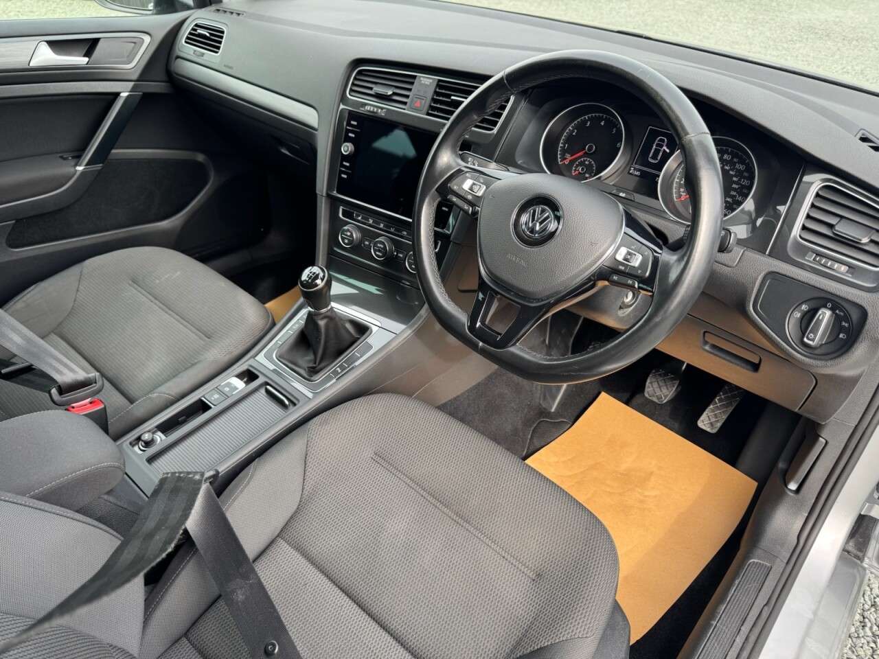 2020 VOLKSWAGEN GOLF 2020 VOLKSWAGEN GOLF