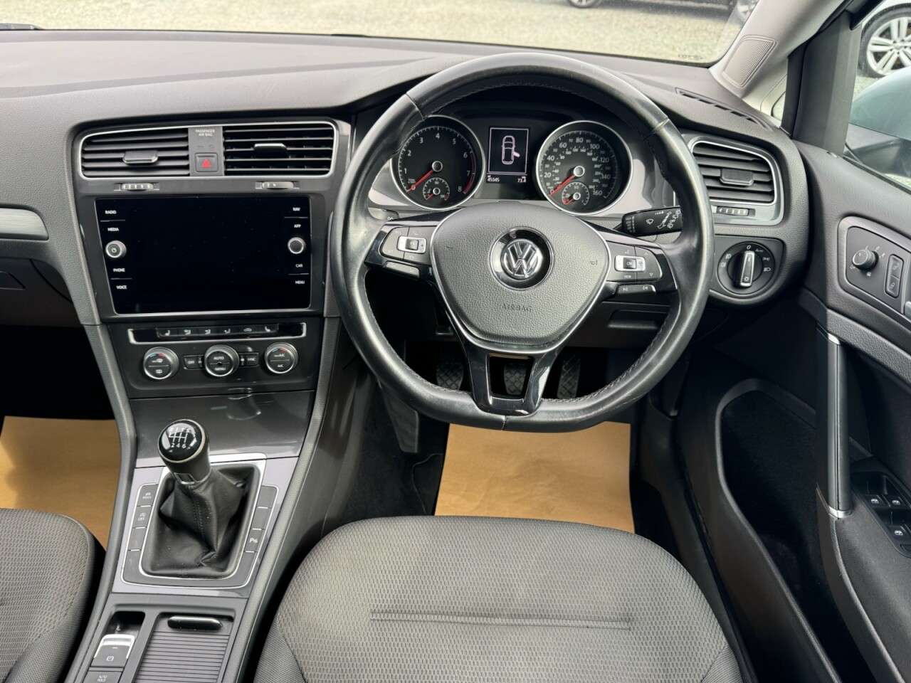 2020 VOLKSWAGEN GOLF 2020 VOLKSWAGEN GOLF
