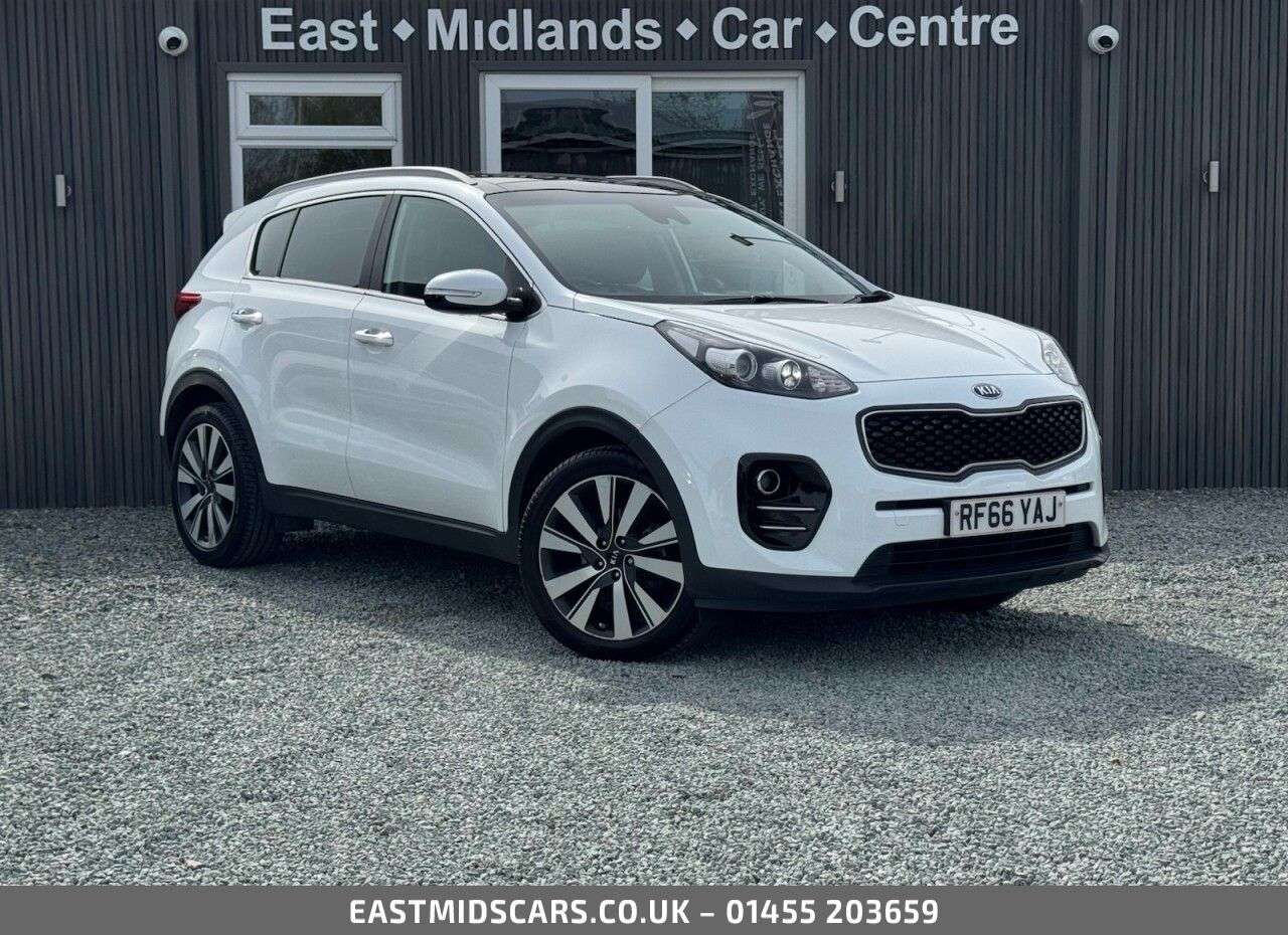 A 2016 KIA SPORTAGE 1.7 CRDi 3 SUV 5dr Diesel DCT Euro 6 (s/s) (139 bhp) A 2016 KIA SPORTAGE 1.7 CRDi 3 SUV 5dr Diesel DCT Euro 6 (s/s) (139 bhp)