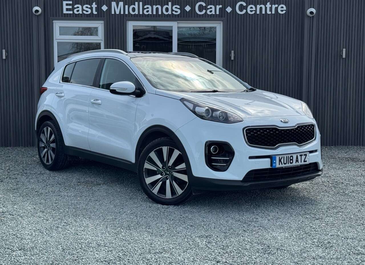 A 2018 KIA SPORTAGE 1.7 CRDi 3 SUV 5dr Diesel Manual Euro 6 (s/s) (114 bhp) A 2018 KIA SPORTAGE 1.7 CRDi 3 SUV 5dr Diesel Manual Euro 6 (s/s) (114 bhp)