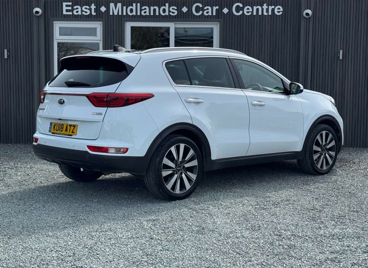A 2018 KIA SPORTAGE 1.7 CRDi 3 SUV 5dr Diesel Manual Euro 6 (s/s) (114 bhp) A 2018 KIA SPORTAGE 1.7 CRDi 3 SUV 5dr Diesel Manual Euro 6 (s/s) (114 bhp)
