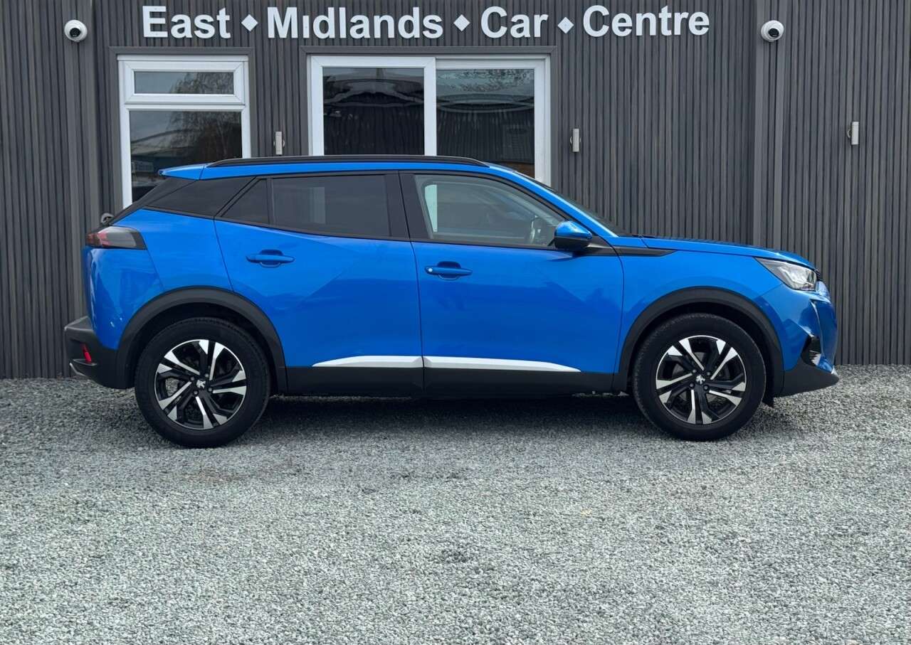 A 2021 PEUGEOT 2008 1.2 PureTech Allure Premium SUV 5dr Petrol EAT Euro 6 (s/s) (130 ps) A 2021 PEUGEOT 2008 1.2 PureTech Allure Premium SUV 5dr Petrol EAT Euro 6 (s/s) (130 ps)