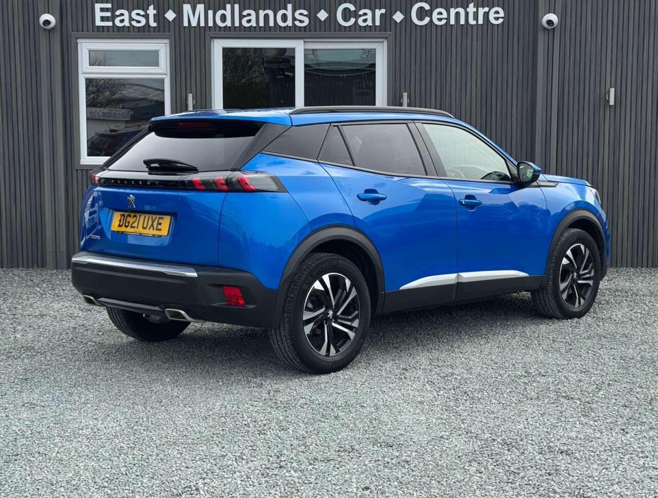 A 2021 PEUGEOT 2008 1.2 PureTech Allure Premium SUV 5dr Petrol EAT Euro 6 (s/s) (130 ps) A 2021 PEUGEOT 2008 1.2 PureTech Allure Premium SUV 5dr Petrol EAT Euro 6 (s/s) (130 ps)
