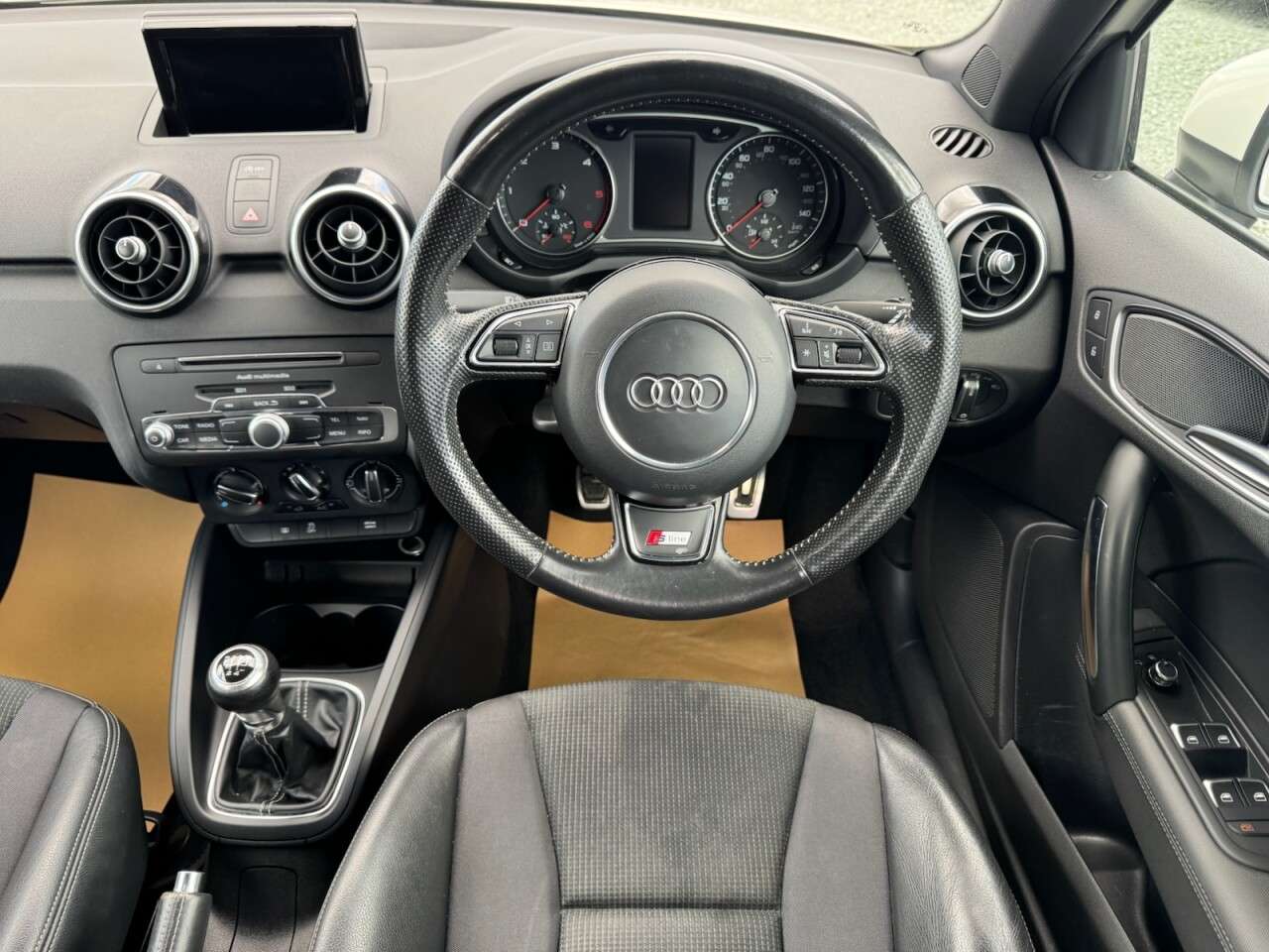2017 AUDI A1 2017 AUDI A1