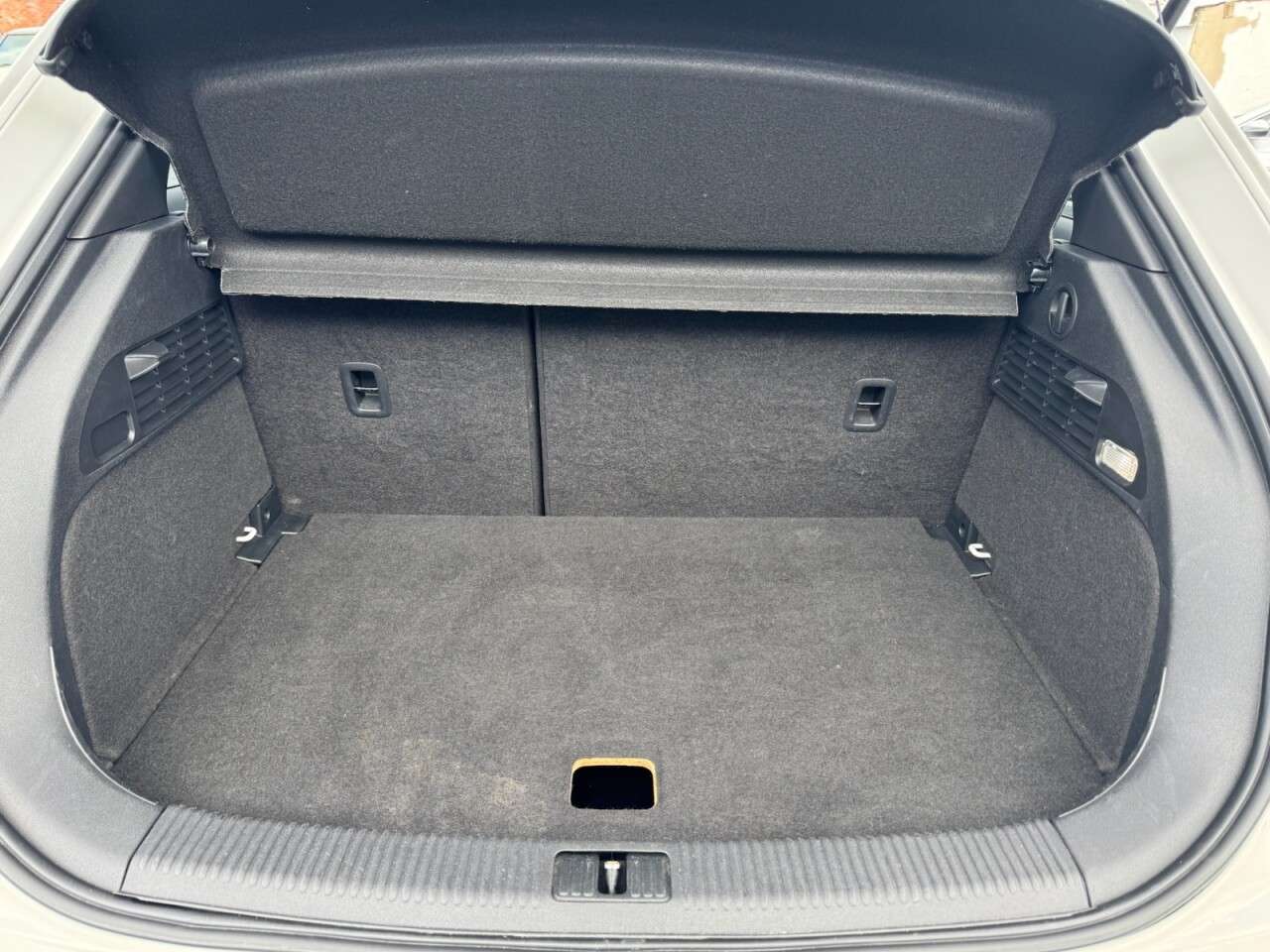 2017 AUDI A1 2017 AUDI A1