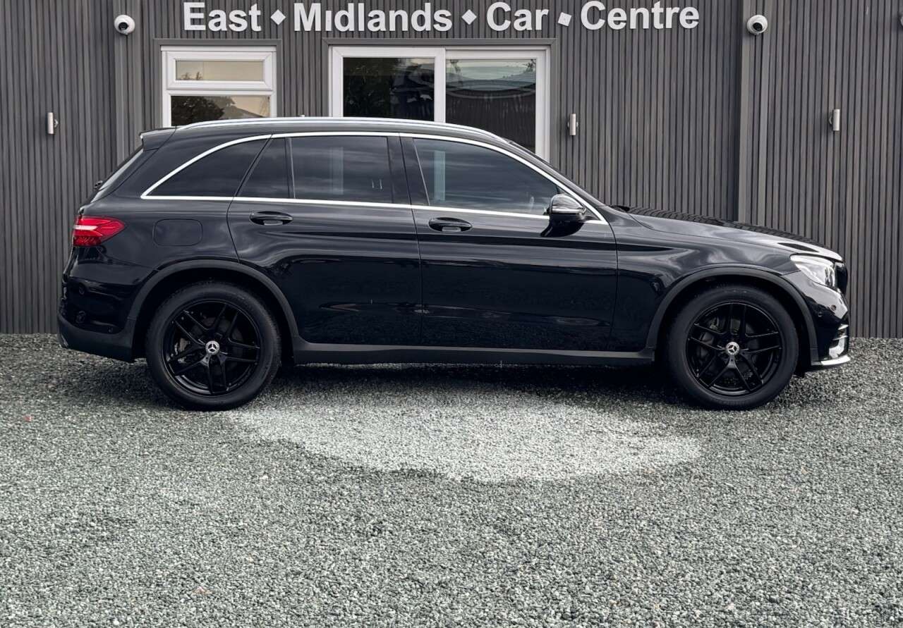 A 2017 MERCEDES-BENZ GLC 2.1 GLC220d AMG Line SUV 5dr Diesel G-Tronic 4MATIC Euro 6 (s/s) (170 ps) A 2017 MERCEDES-BENZ GLC 2.1 GLC220d AMG Line SUV 5dr Diesel G-Tronic 4MATIC Euro 6 (s/s) (170 ps)