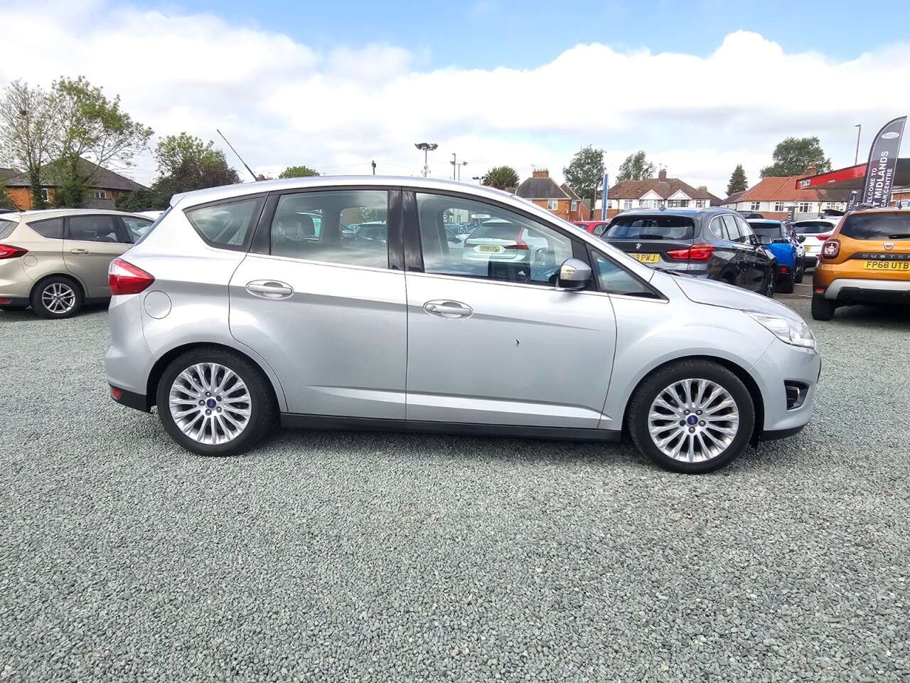 A 2013 FORD C-MAX 1.6 TDCi Titanium MPV 5dr Diesel Manual Euro 5 (115 ps) A 2013 FORD C-MAX 1.6 TDCi Titanium MPV 5dr Diesel Manual Euro 5 (115 ps)